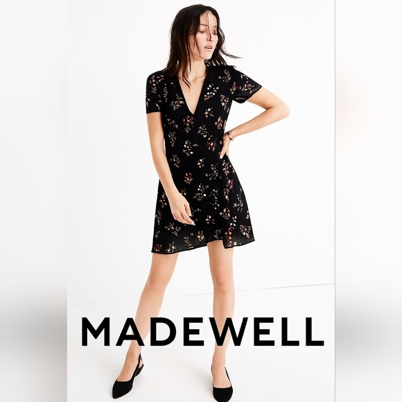 MADEWELL Dark Floral Cottage,Y2K,Dainty Feminine Girlhoodcore V-Neck Dress(#831) - Picture 1 of 11